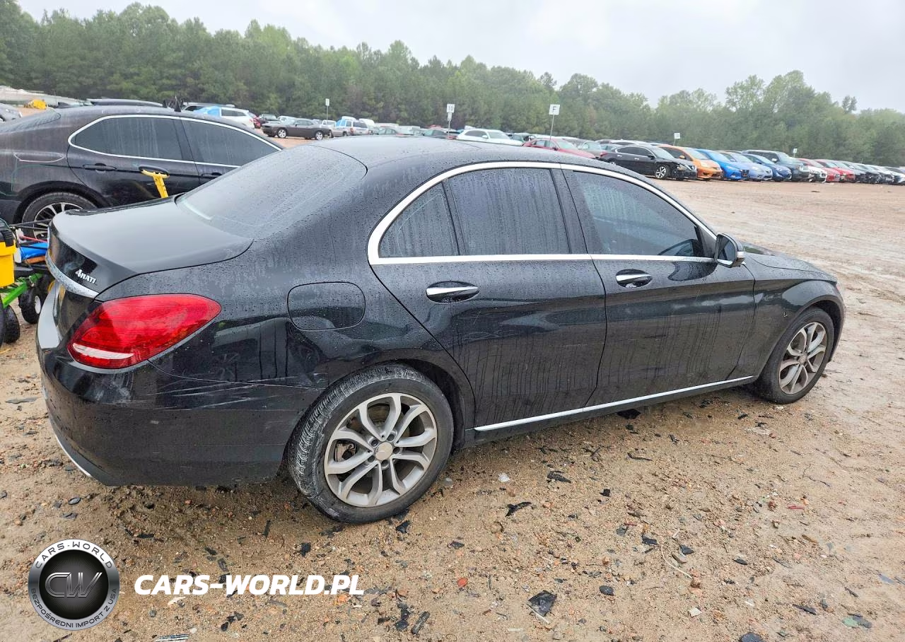 2015 Mercedes-Benz C 300 4Matic VIN:55SWF4KB9FU017208 - 3
