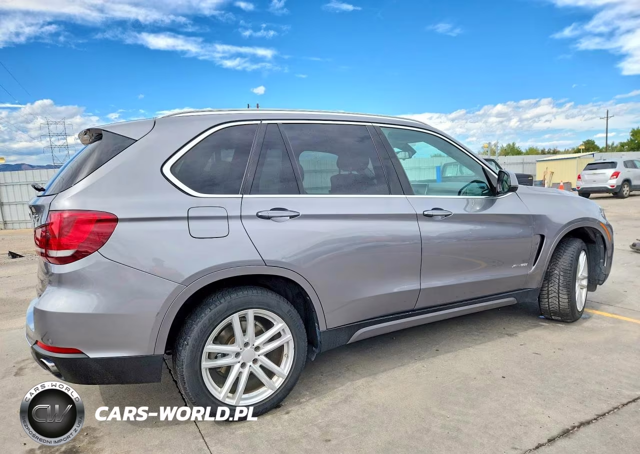 2015 BMW X5 xDrive35I VIN:5UXKR0C58F0K66489 - 3