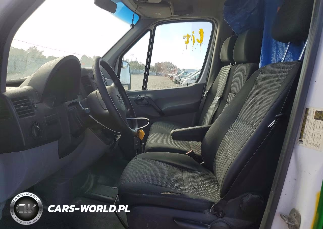 2013 Mercedes-Benz Sprinter 2500 VIN:WD3PE7CC1D5763985 - 7