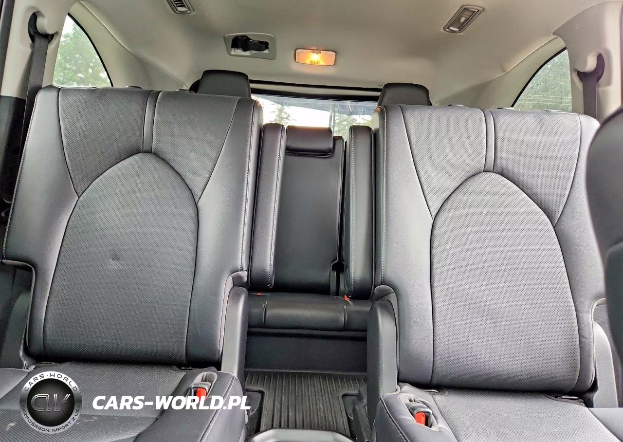 2023 Toyota Highlander Hybrid Limited VIN:5TDXBRCH9PS119896 - 10