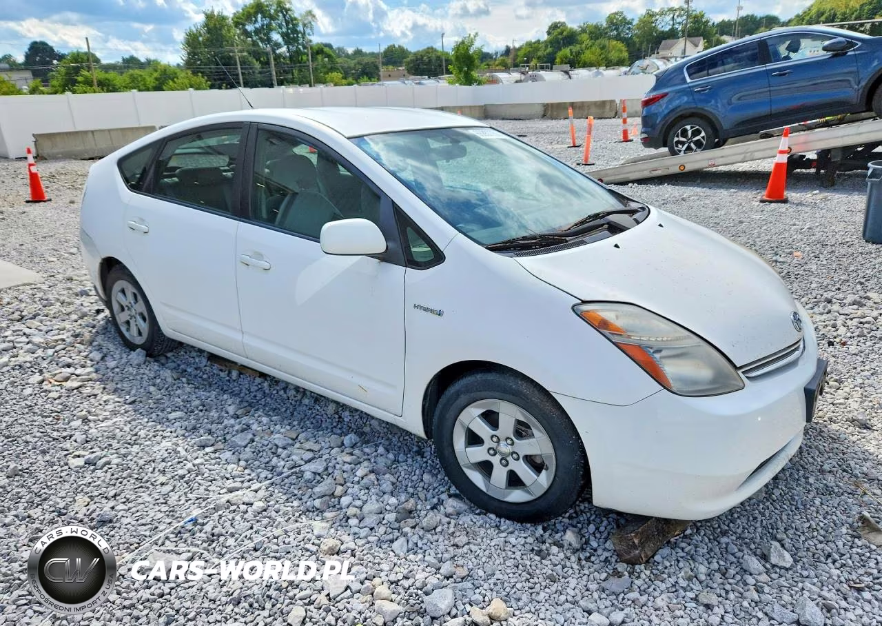 2008 Toyota Prius Base VIN:JTDKB20U283325616 - 4