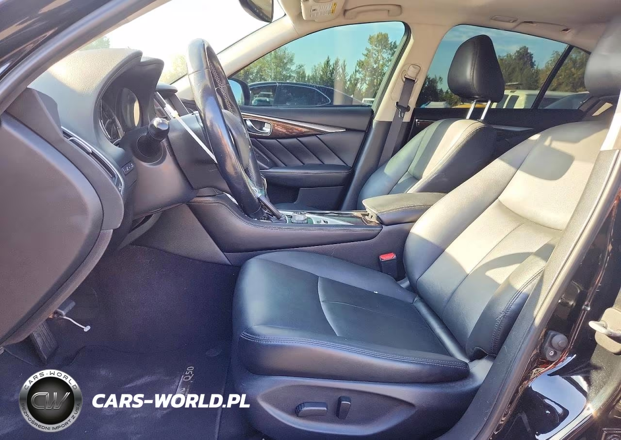 2019 Infiniti Q50 Luxe VIN:JN1EV7AP7KM519086 - 7