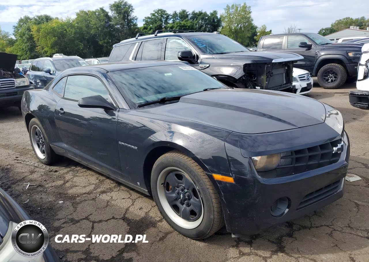 2010 Chevrolet Camaro Ls VIN:2G1FA1EV0A9147579 - 4