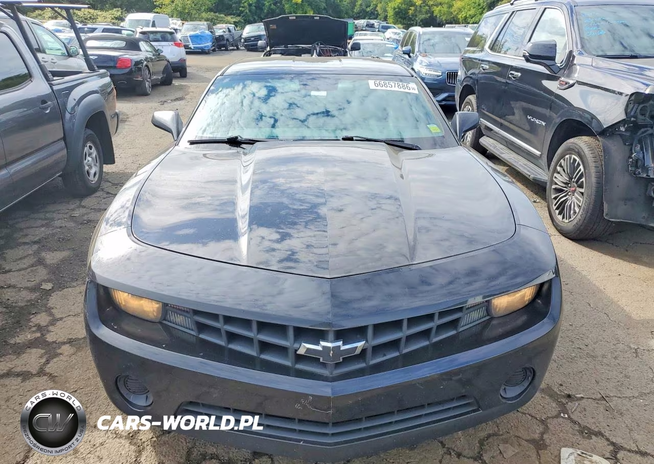 2010 Chevrolet Camaro Ls VIN:2G1FA1EV0A9147579 - 5