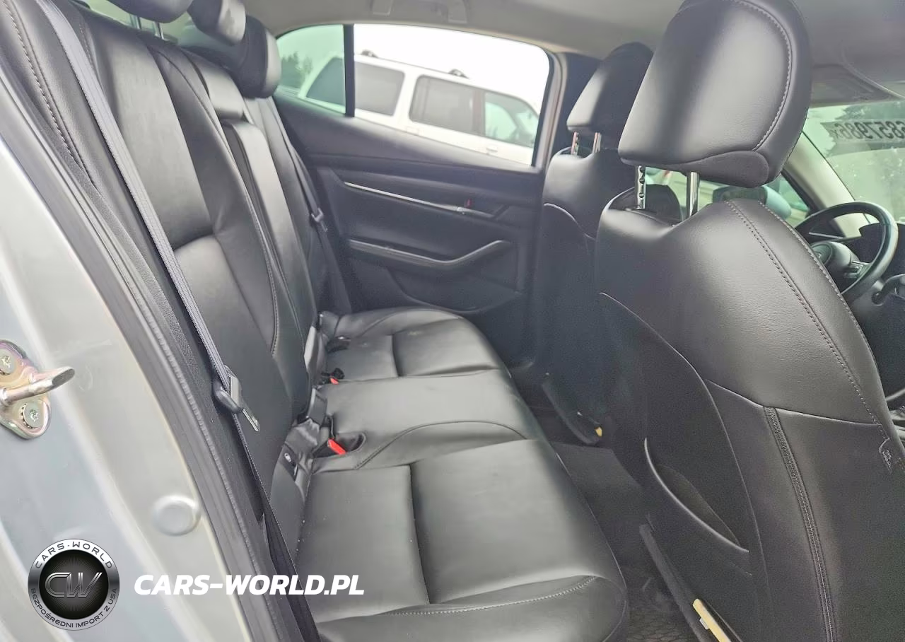 2020 Mazda 3 Preferred VIN:3MZBPBDM8LM131379 - 10