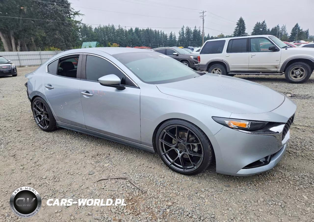 2020 Mazda 3 Preferred VIN:3MZBPBDM8LM131379 - 4