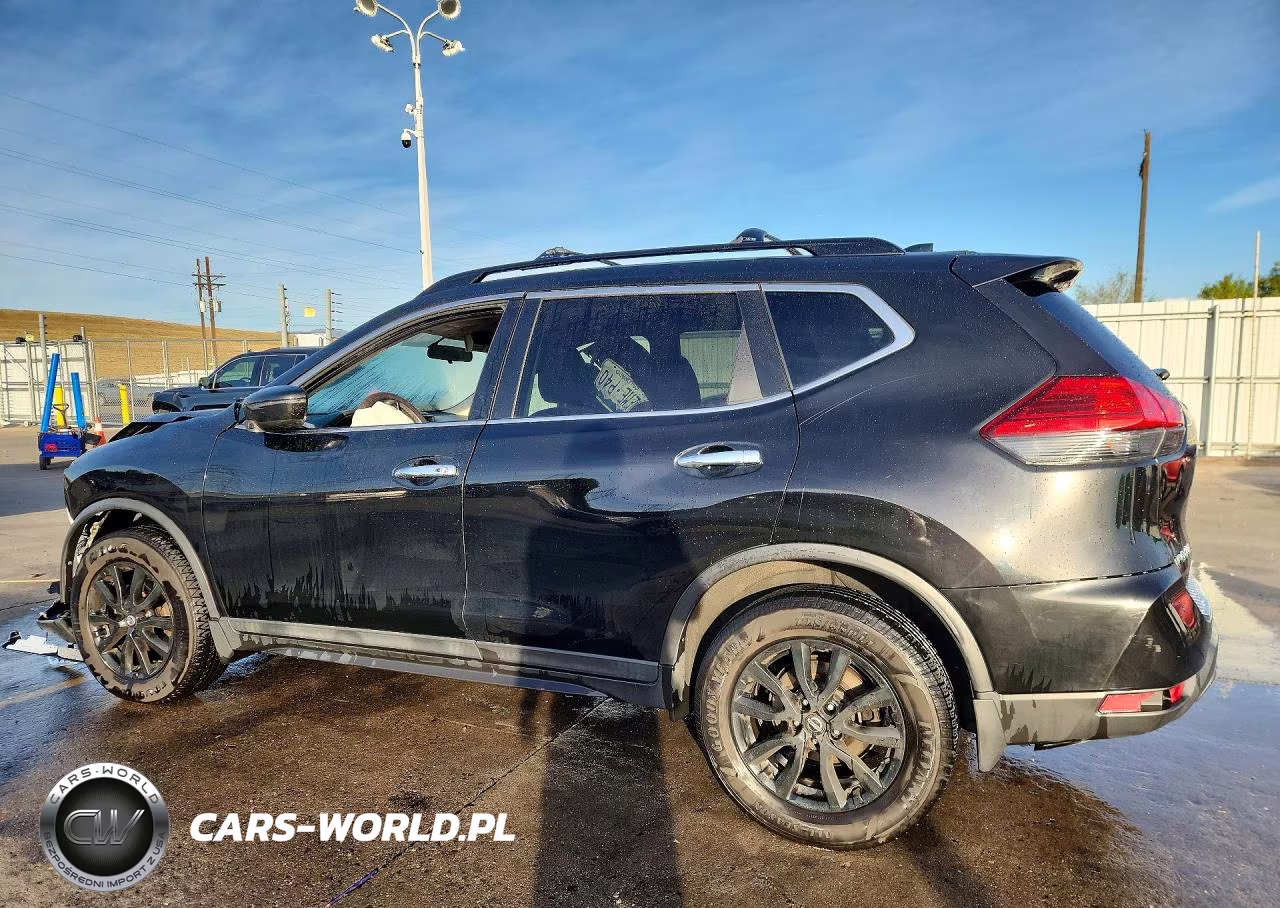 2017 Nissan Rogue Sv VIN:5N1AT2MV8HC825173 - 2