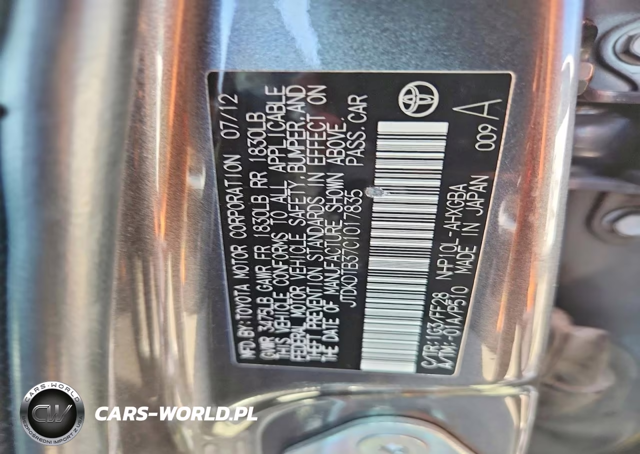 2012 Toyota Prius C Three VIN:JTDKDTB37C1017835 - 12