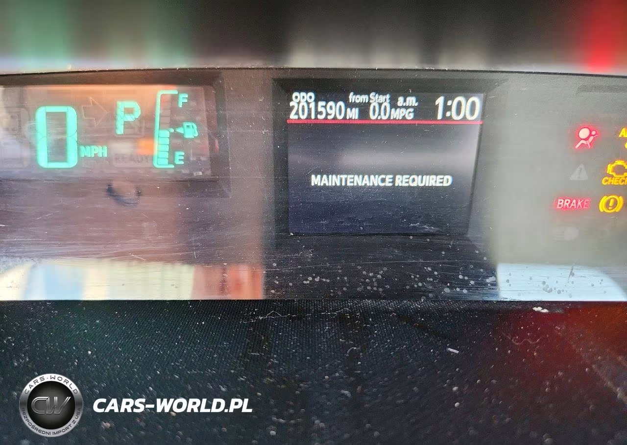 2012 Toyota Prius C Three VIN:JTDKDTB37C1017835 - 9