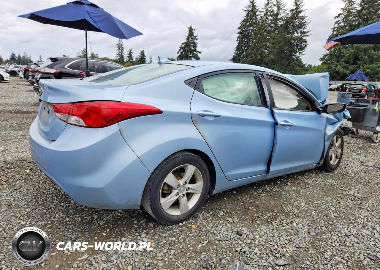 2011 Hyundai Elantra Gls VIN:KMHDH4AE7BU155857 - 3