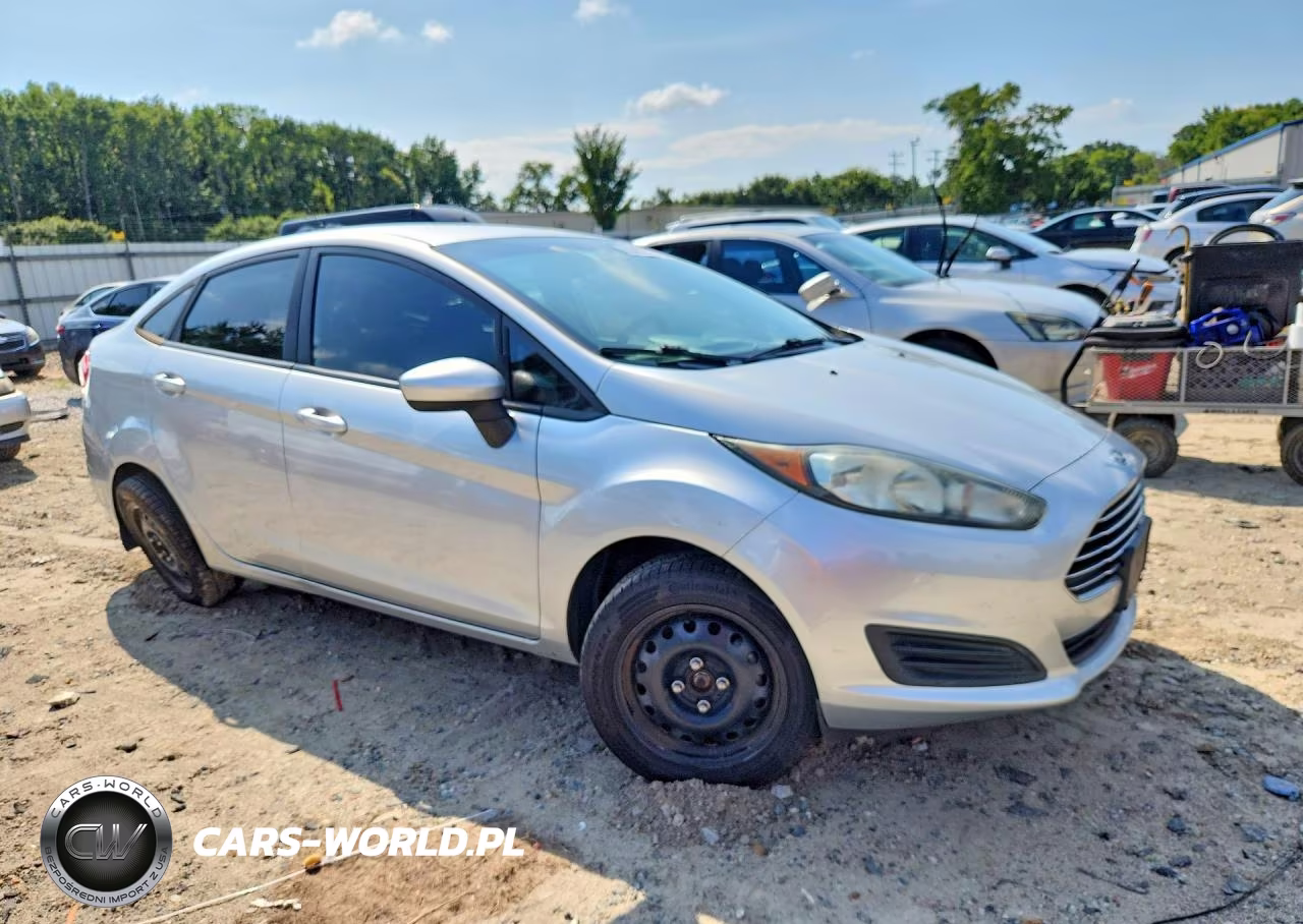 2018 Ford Fiesta S VIN:3FADP4AJ5JM129173 - 4