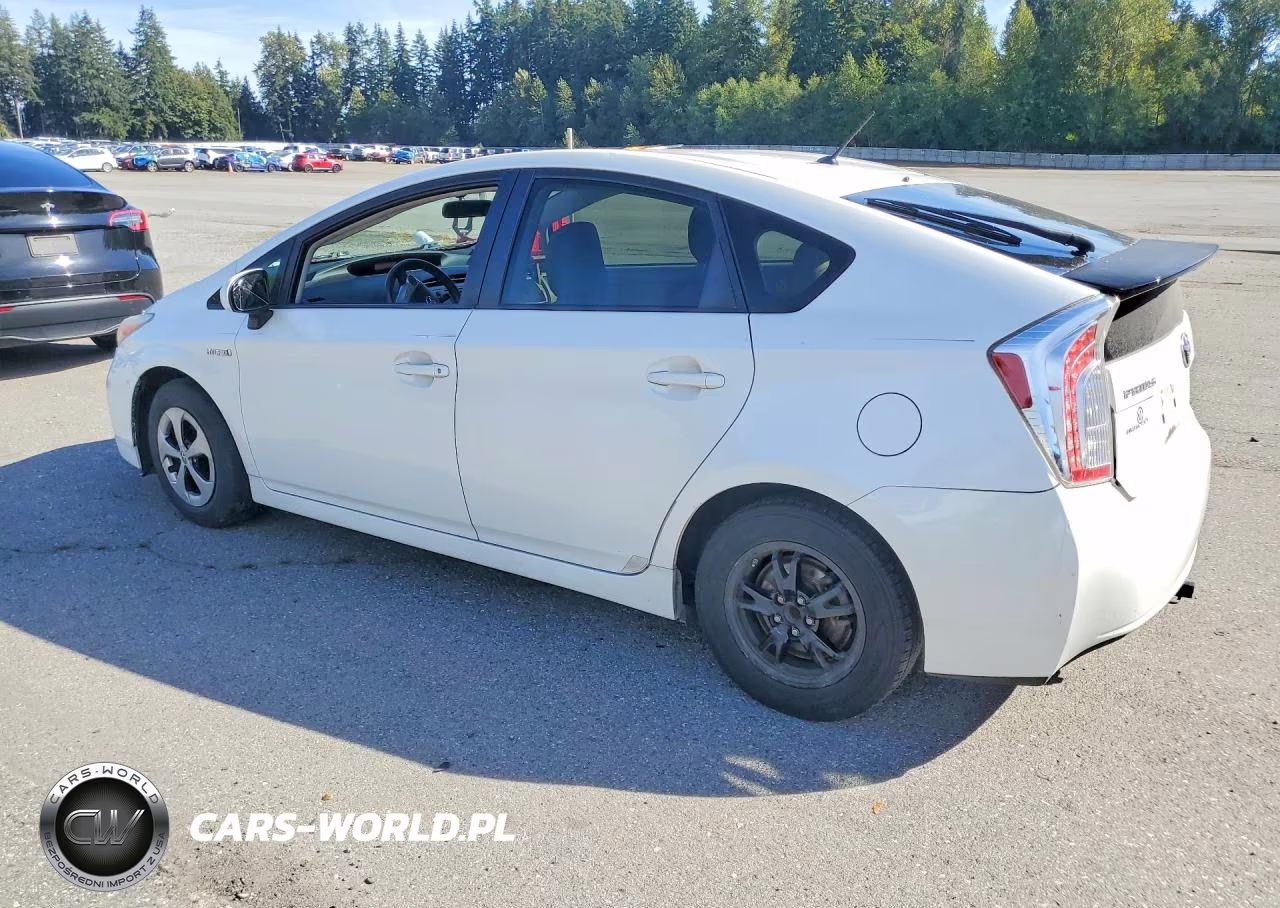2012 Toyota Prius Two VIN:JTDKN3DU6C5466984 - 2