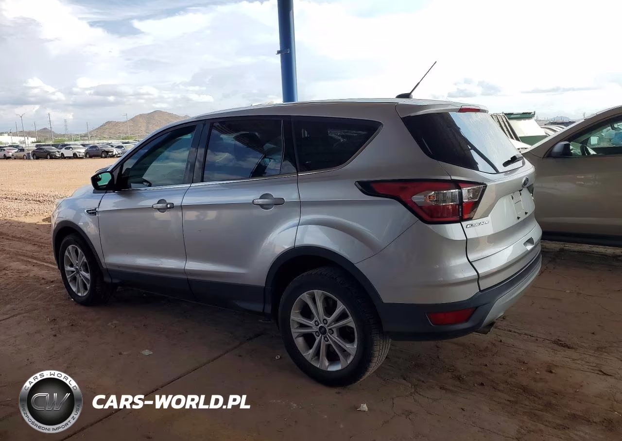 2017 Ford Escape Se VIN:1FMCU0GDXHUE24117 - 2