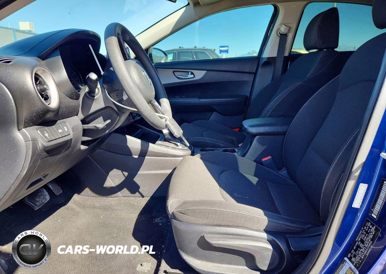 2020 Kia Forte Lxs VIN:3KPF24AD0LE204824 - 7