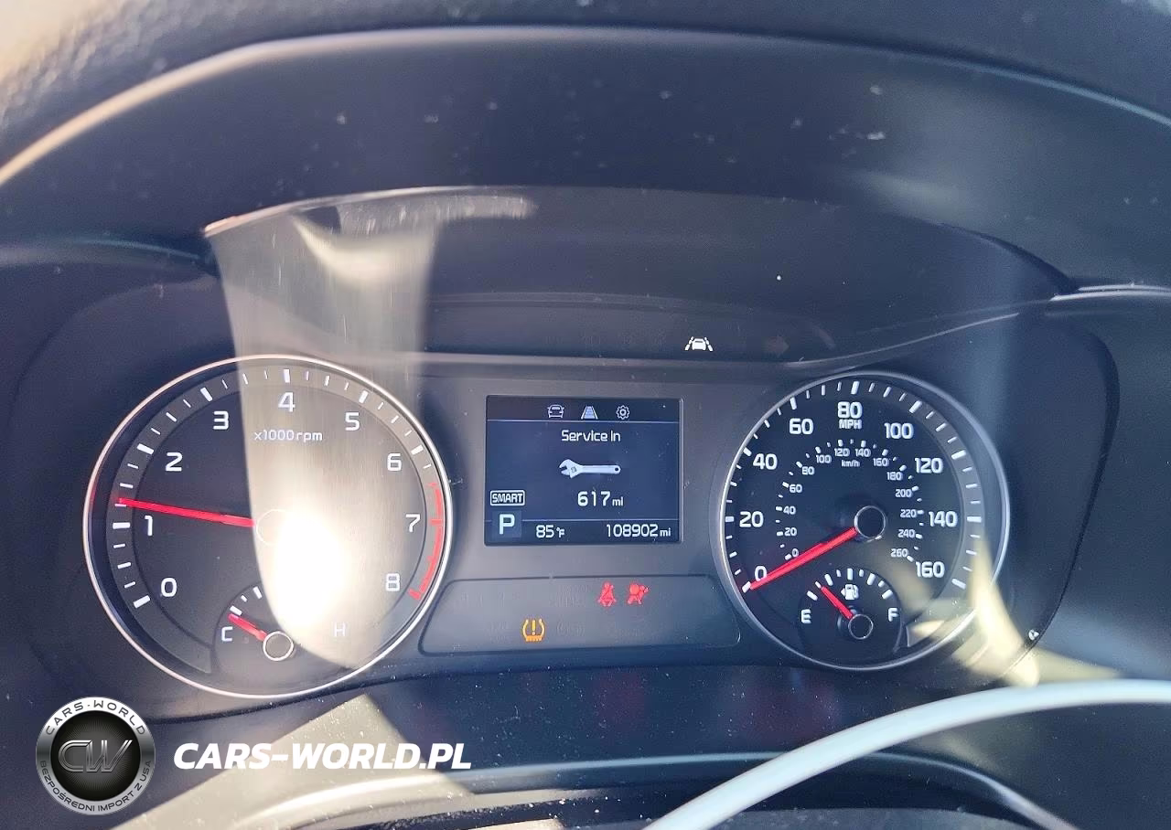 2020 Kia Forte Lxs VIN:3KPF24AD0LE204824 - 9