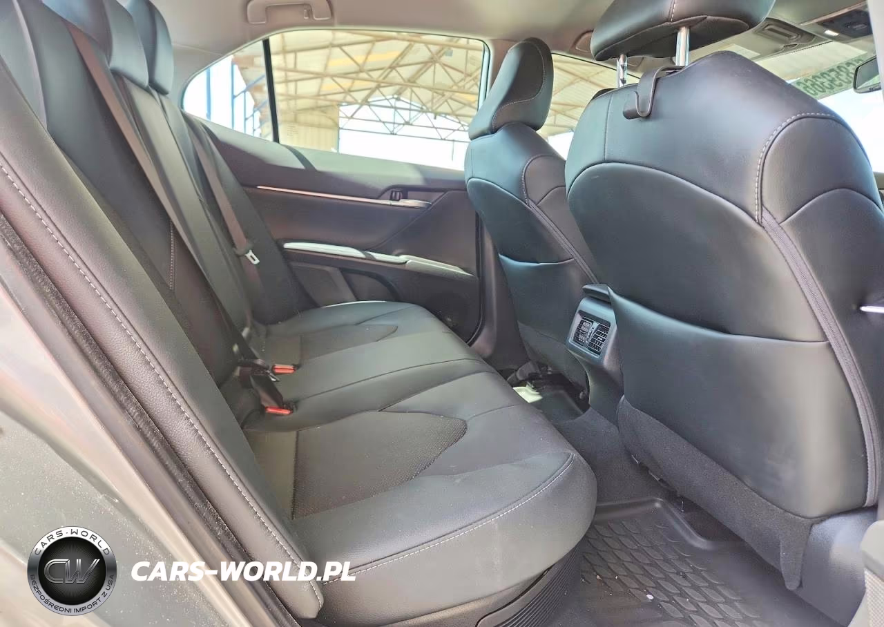 2023 Toyota Camry Xse VIN:4T1K31AK9PU051095 - 10