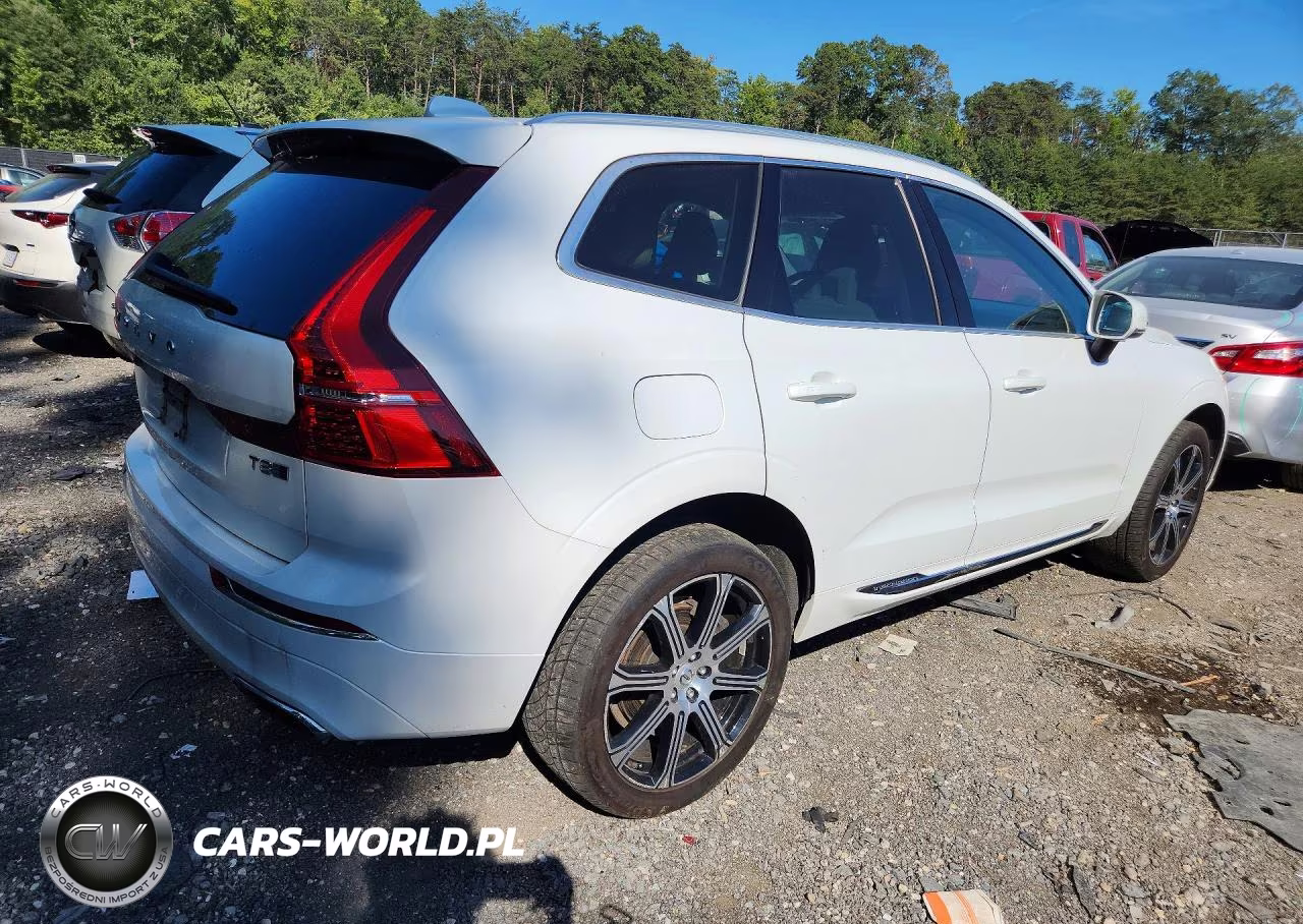 2018 Volvo Xc60 T8 Inscription VIN:YV4BR0DL5J1018666 - 3