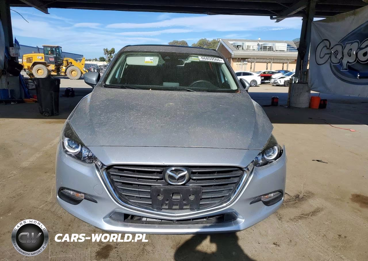 2018 Mazda 3 Sport VIN:3MZBN1U78JM260276 - 5