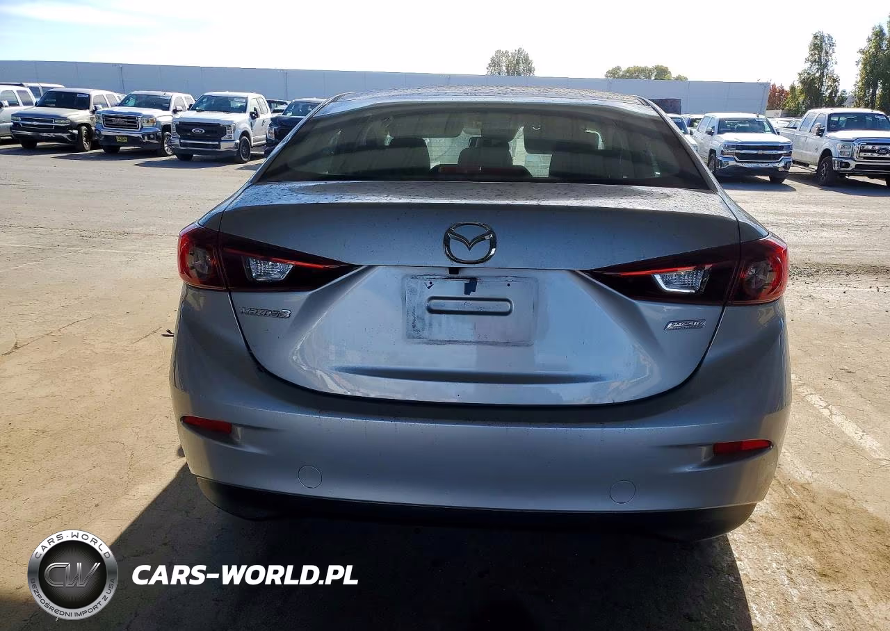2018 Mazda 3 Sport VIN:3MZBN1U78JM260276 - 6