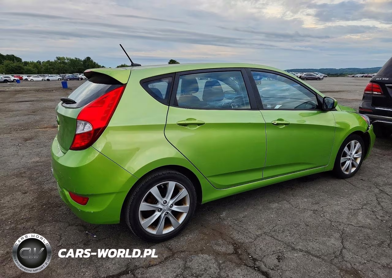 2012 Hyundai Accent Se VIN:KMHCU5AE2CU037472 - 3