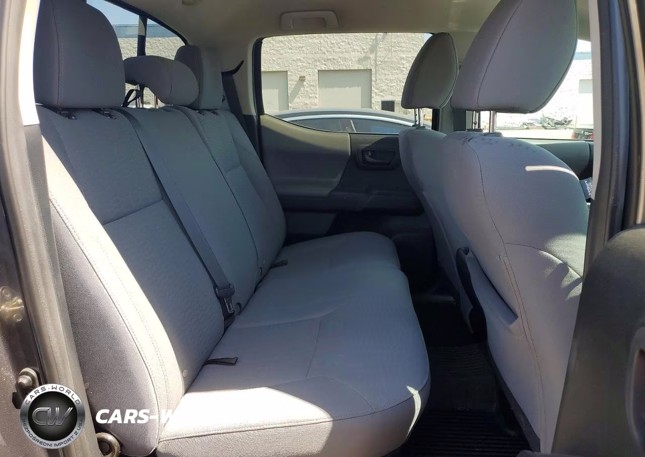 2019 Toyota Tacoma Sr VIN:5TFAX5GN0KX151915 - 10