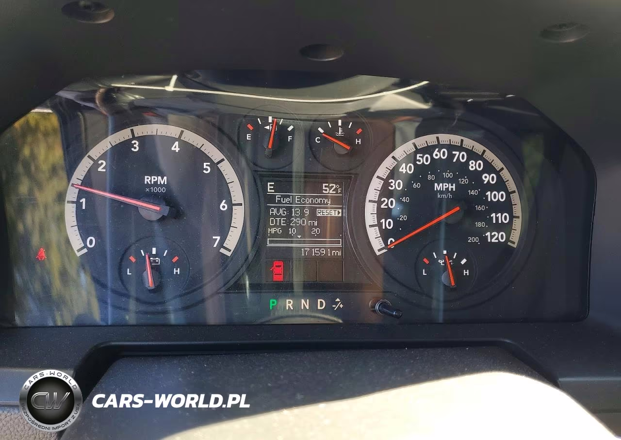 2012 Dodge Ram 1500 Sport VIN:1C6RD7MT2CS338329 - 9