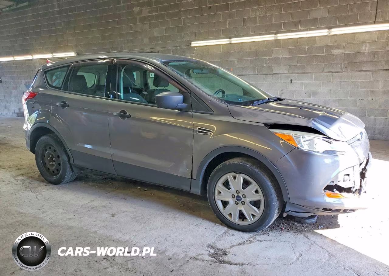 2013 Ford Escape S VIN:1FMCU0F7XDUA52235 - 4