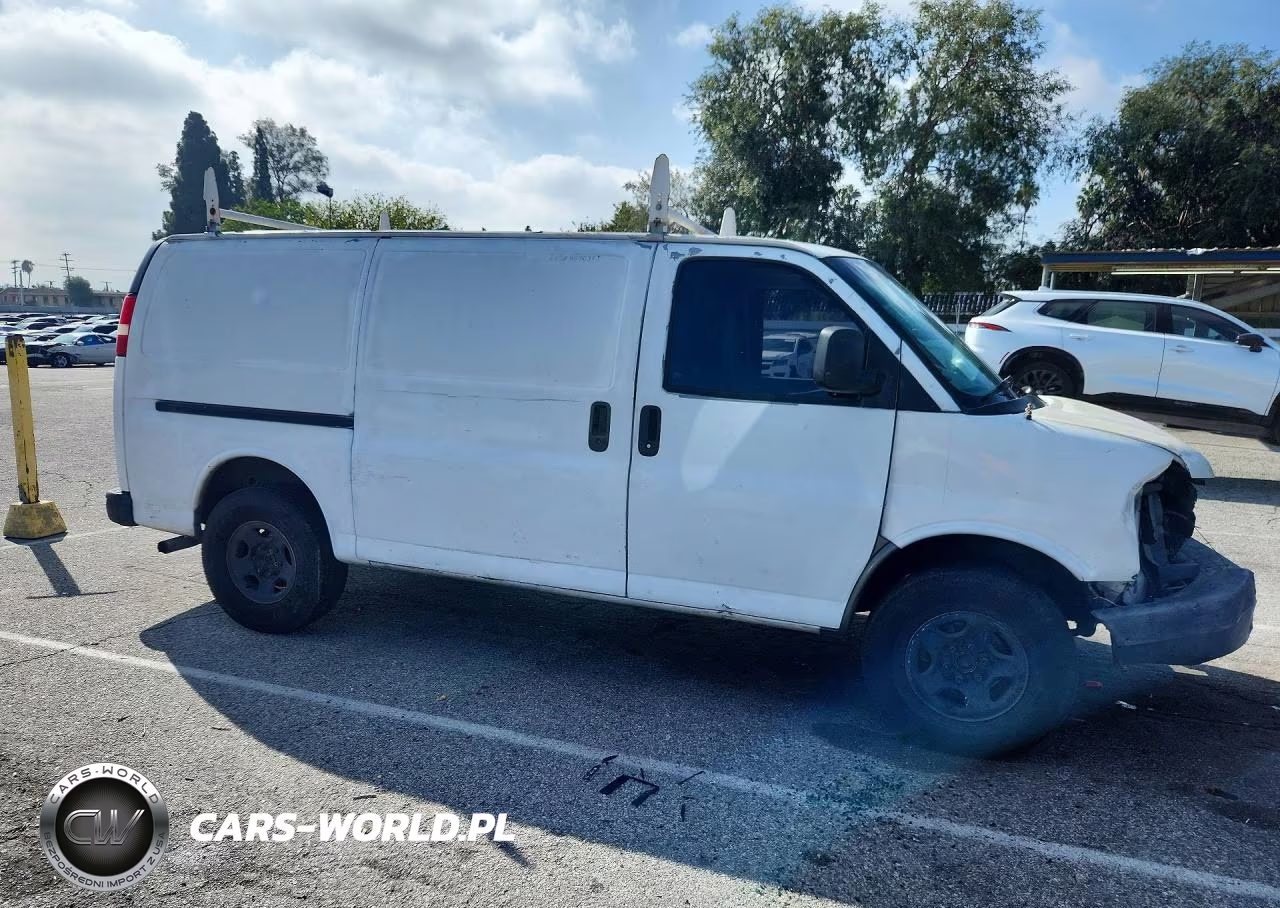 2003 Chevrolet Express 1500 Delivery Van VIN:1GCFG15X231174958 - 4