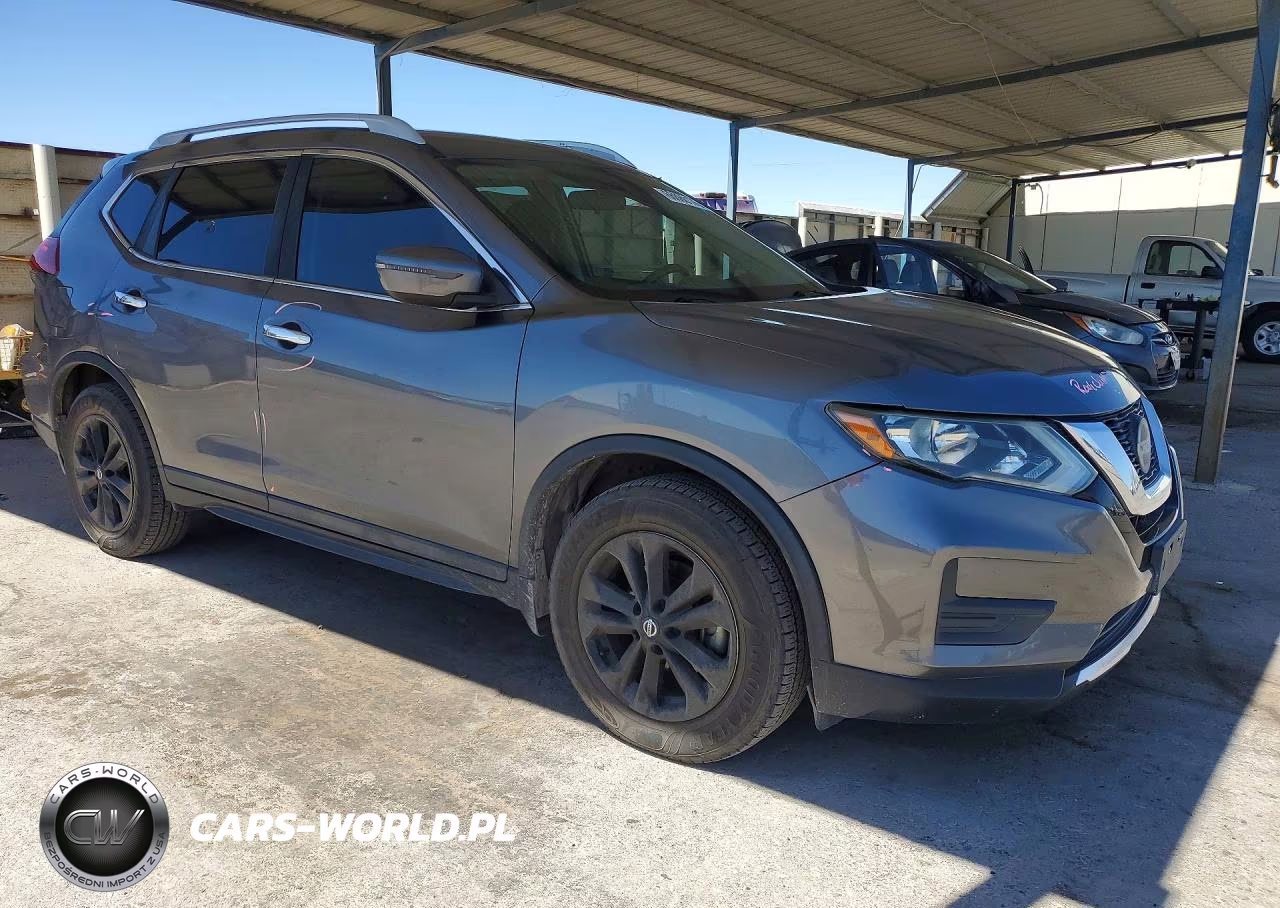 2018 Nissan Rogue S VIN:5N1AT2MT5JC840685 - 4
