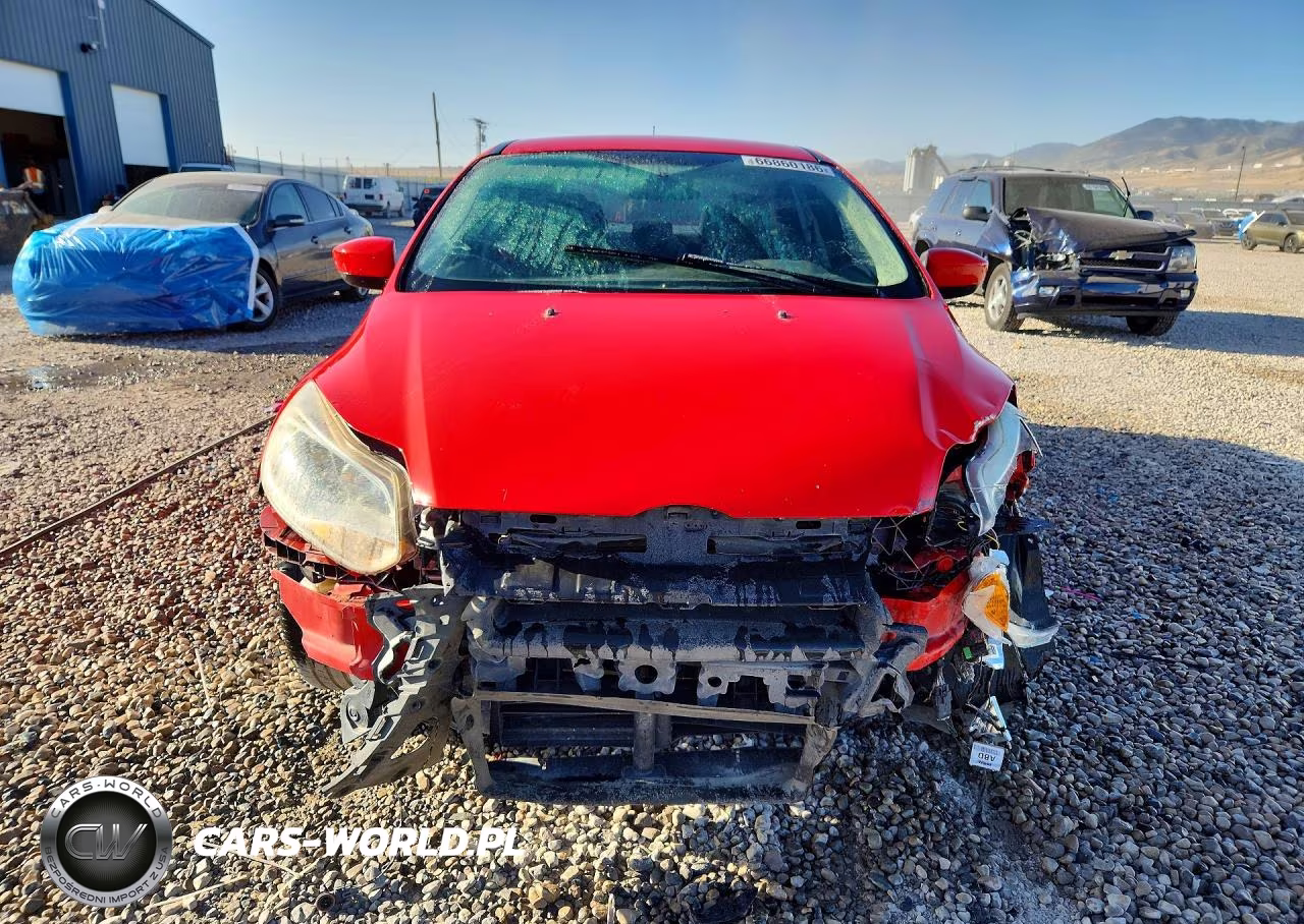 2012 Ford Focus Se VIN:1FAHP3F24CL227855 - 5