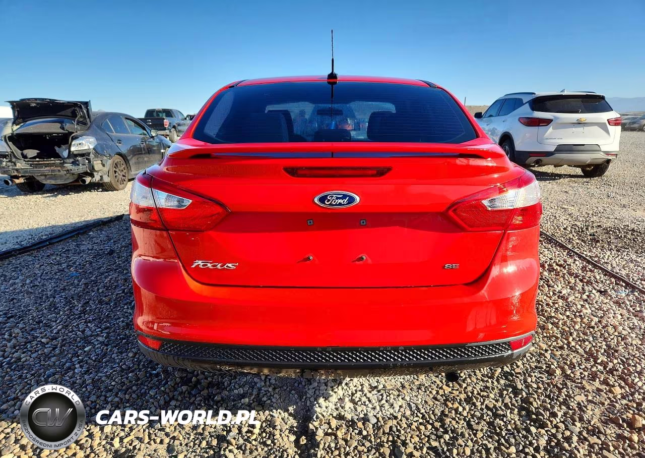 2012 Ford Focus Se VIN:1FAHP3F24CL227855 - 6