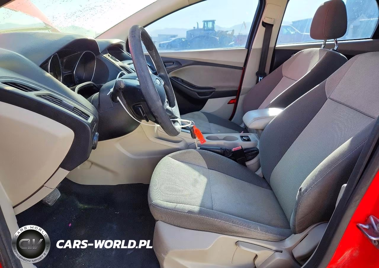 2012 Ford Focus Se VIN:1FAHP3F24CL227855 - 7