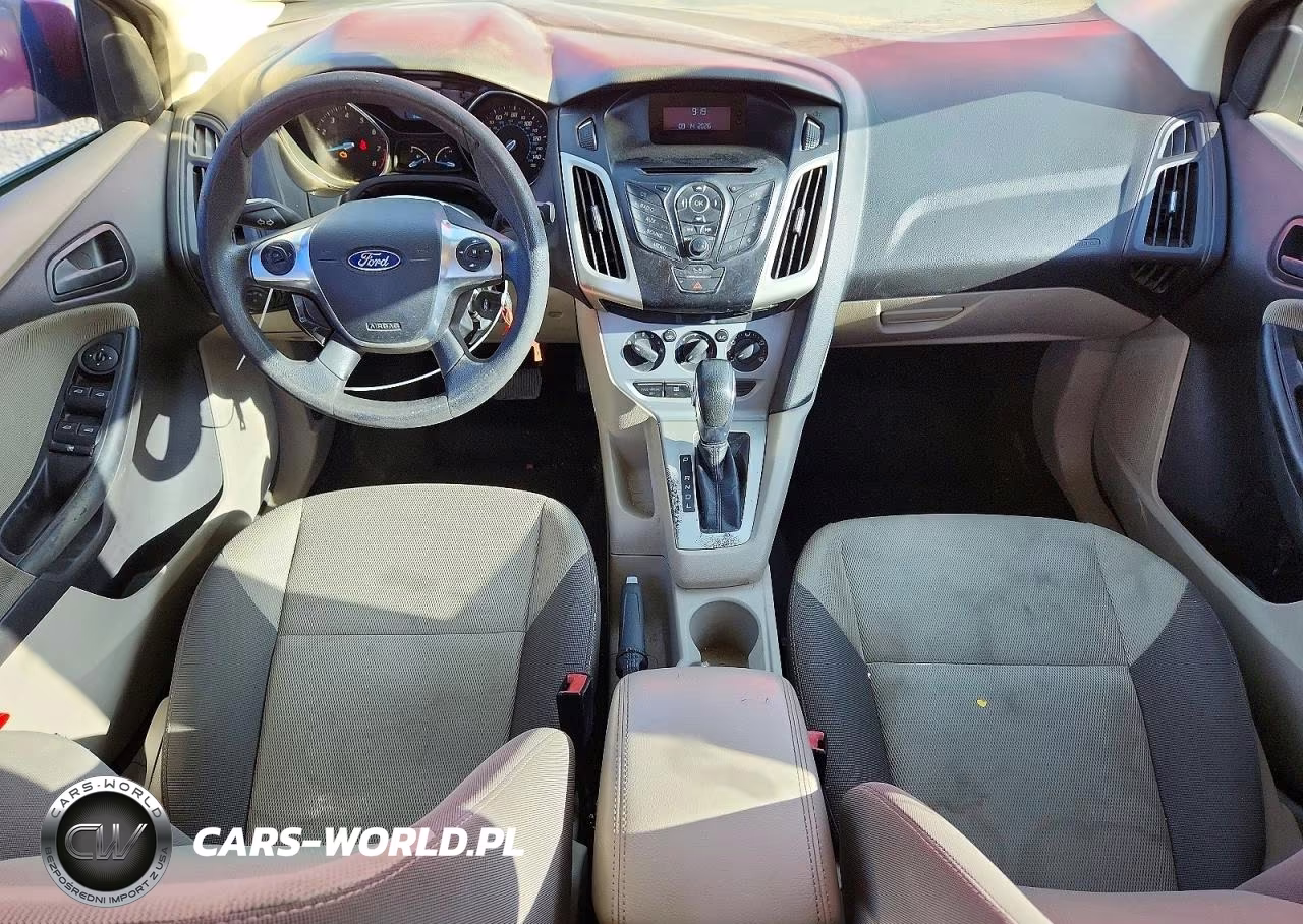 2012 Ford Focus Se VIN:1FAHP3F24CL227855 - 8