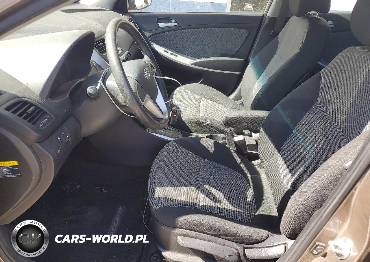 2012 Hyundai Accent Gs VIN:KMHCT5AE2CU043825 - 7