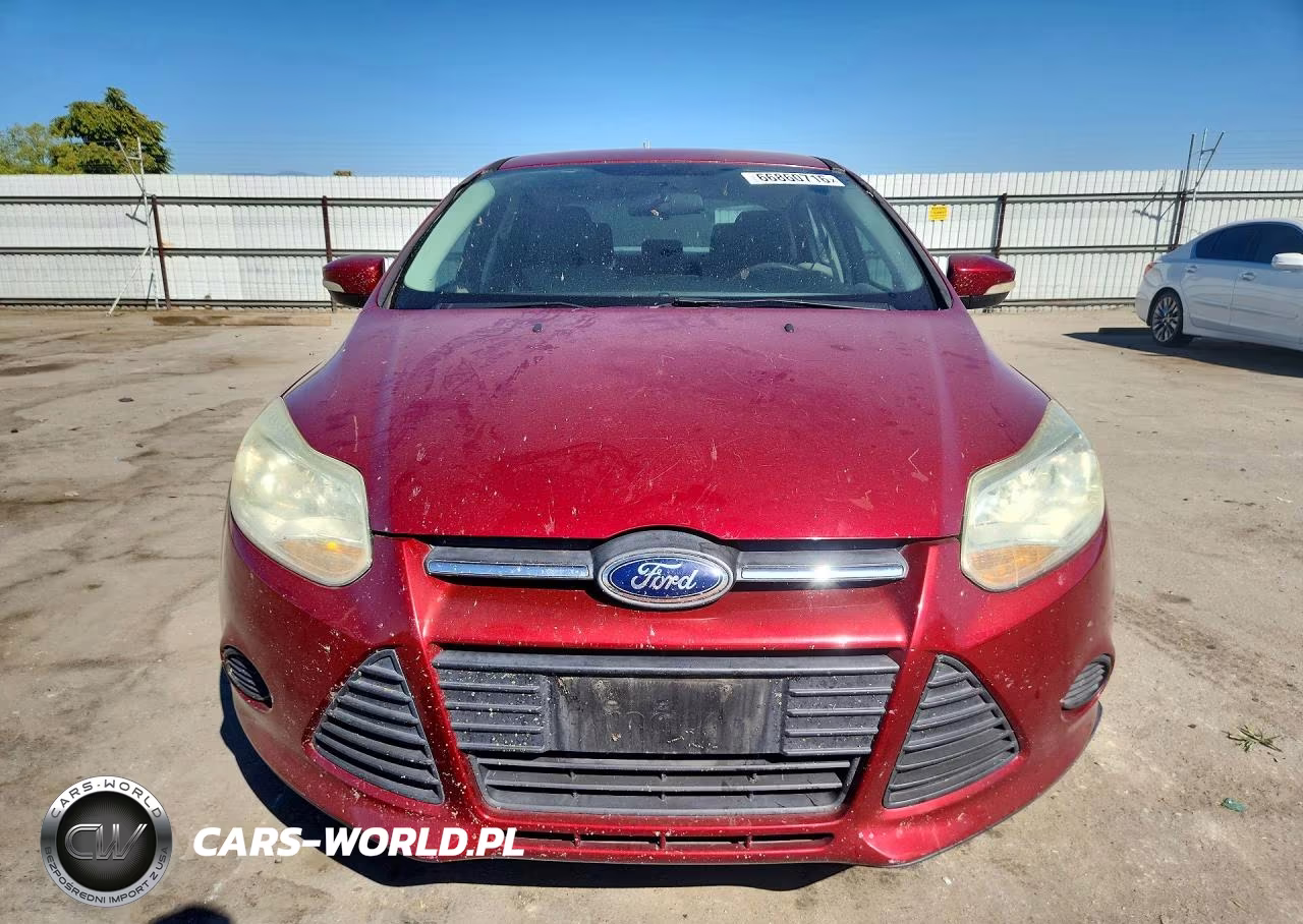 2014 Ford Focus Se VIN:1FADP3F22EL210649 - 5