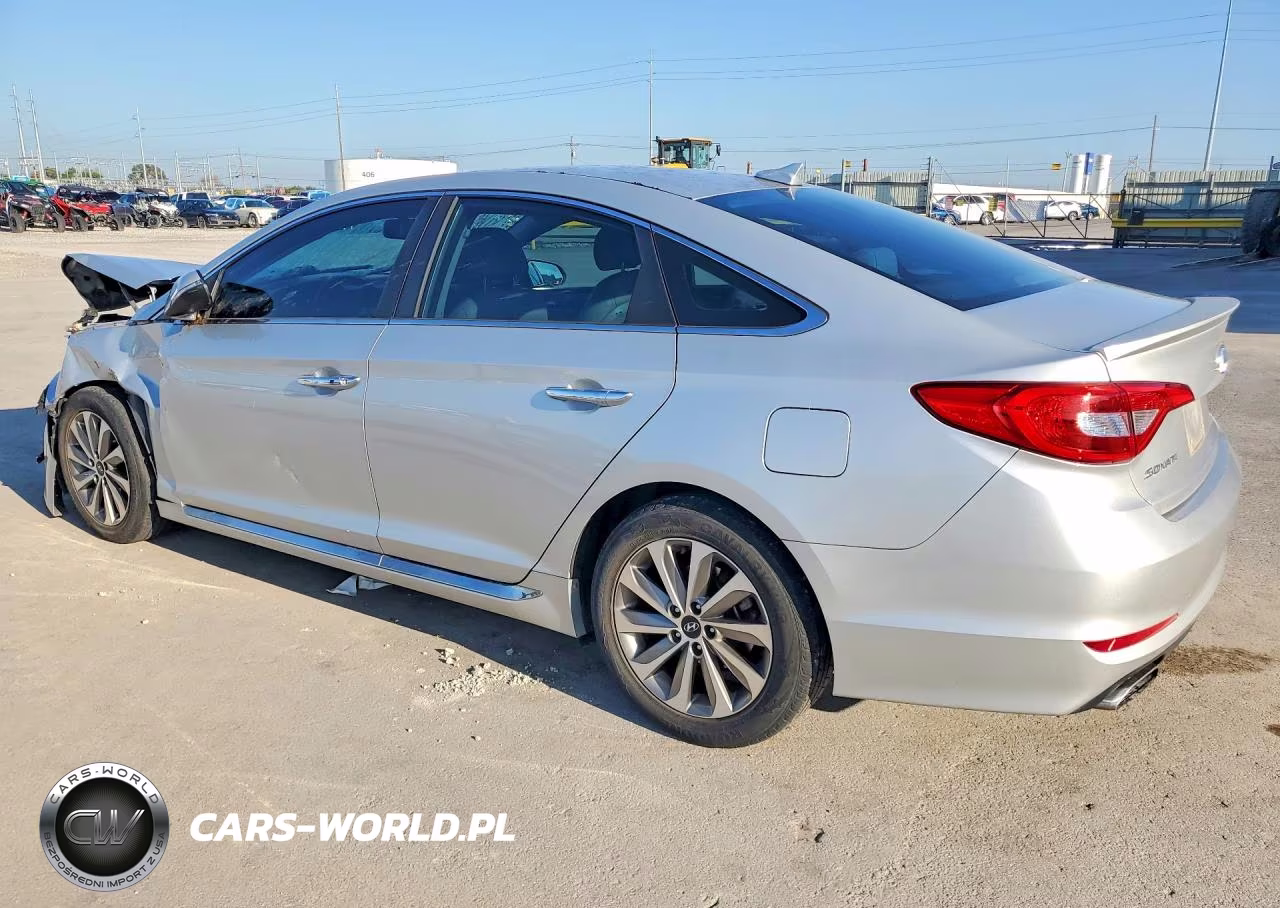 2015 Hyundai Sonata Sport VIN:5NPE34AF3FH110561 - 2