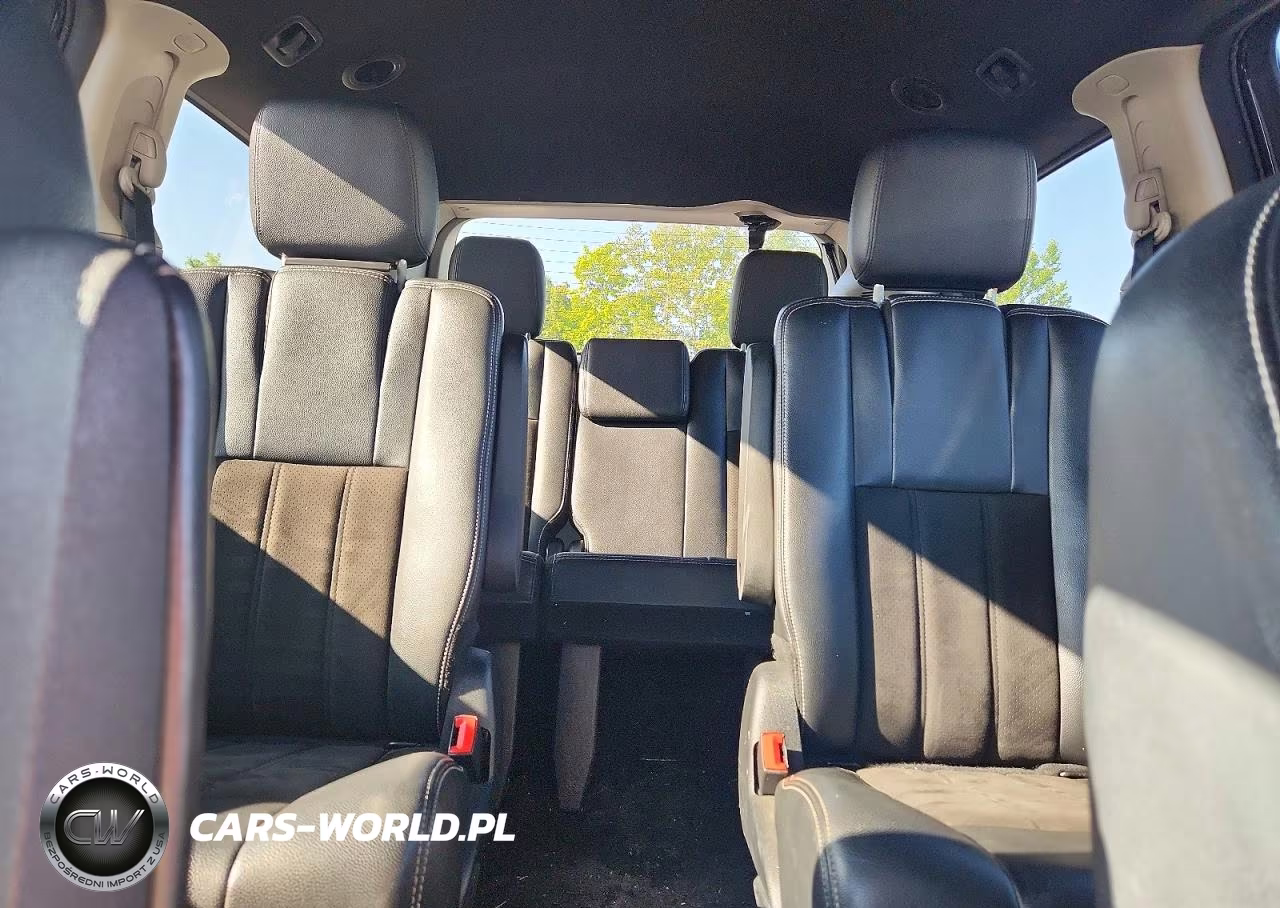 2019 Dodge Grand Caravan Sxt VIN:2C4RDGCG4KR800791 - 10