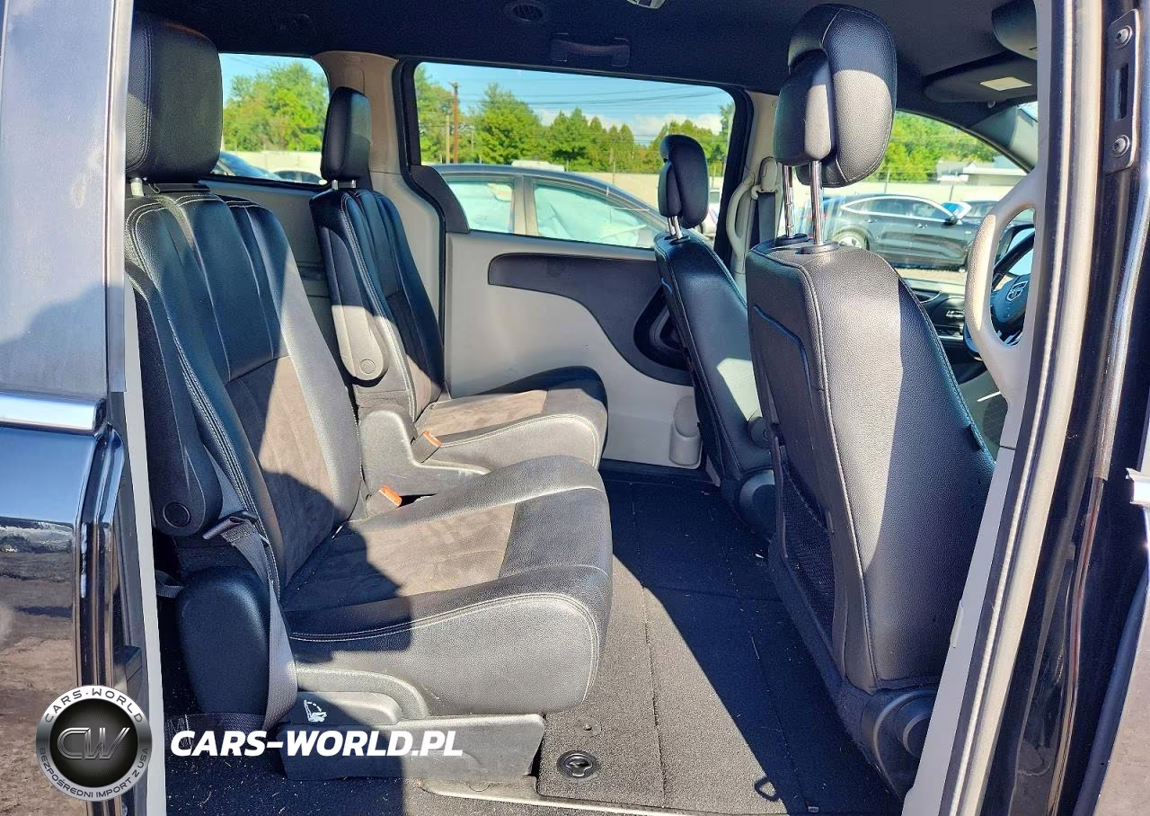 2019 Dodge Grand Caravan Sxt VIN:2C4RDGCG4KR800791 - 11