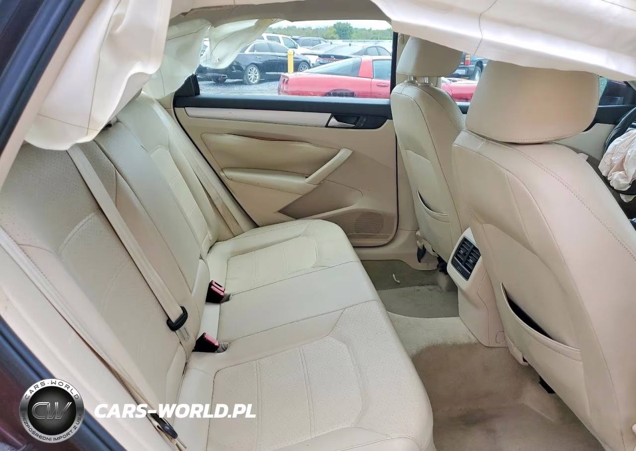 2013 Volkswagen Passat Se VIN:1VWBH7A32DC106213 - 10