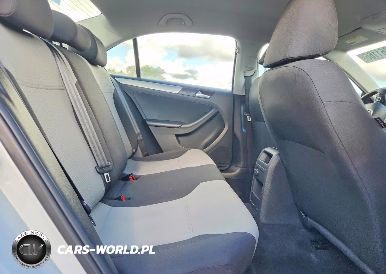 2017 Volkswagen Jetta S VIN:3VW2B7AJ6HM293590 - 10