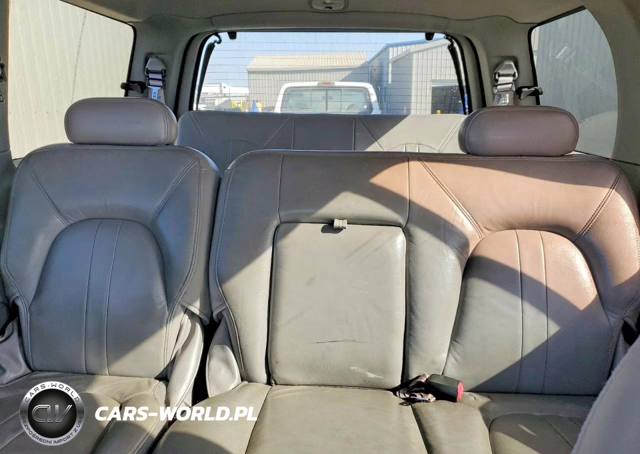 2000 Ford Expedition Eddie Bauer VIN:1FMPU18L8YLA61089 - 10