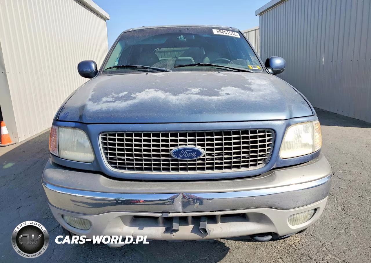 2000 Ford Expedition Eddie Bauer VIN:1FMPU18L8YLA61089 - 5