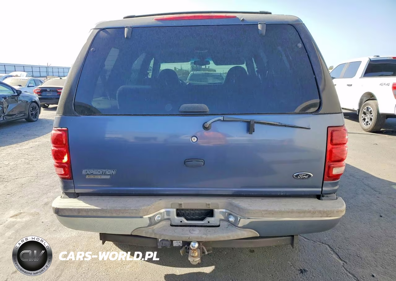 2000 Ford Expedition Eddie Bauer VIN:1FMPU18L8YLA61089 - 6