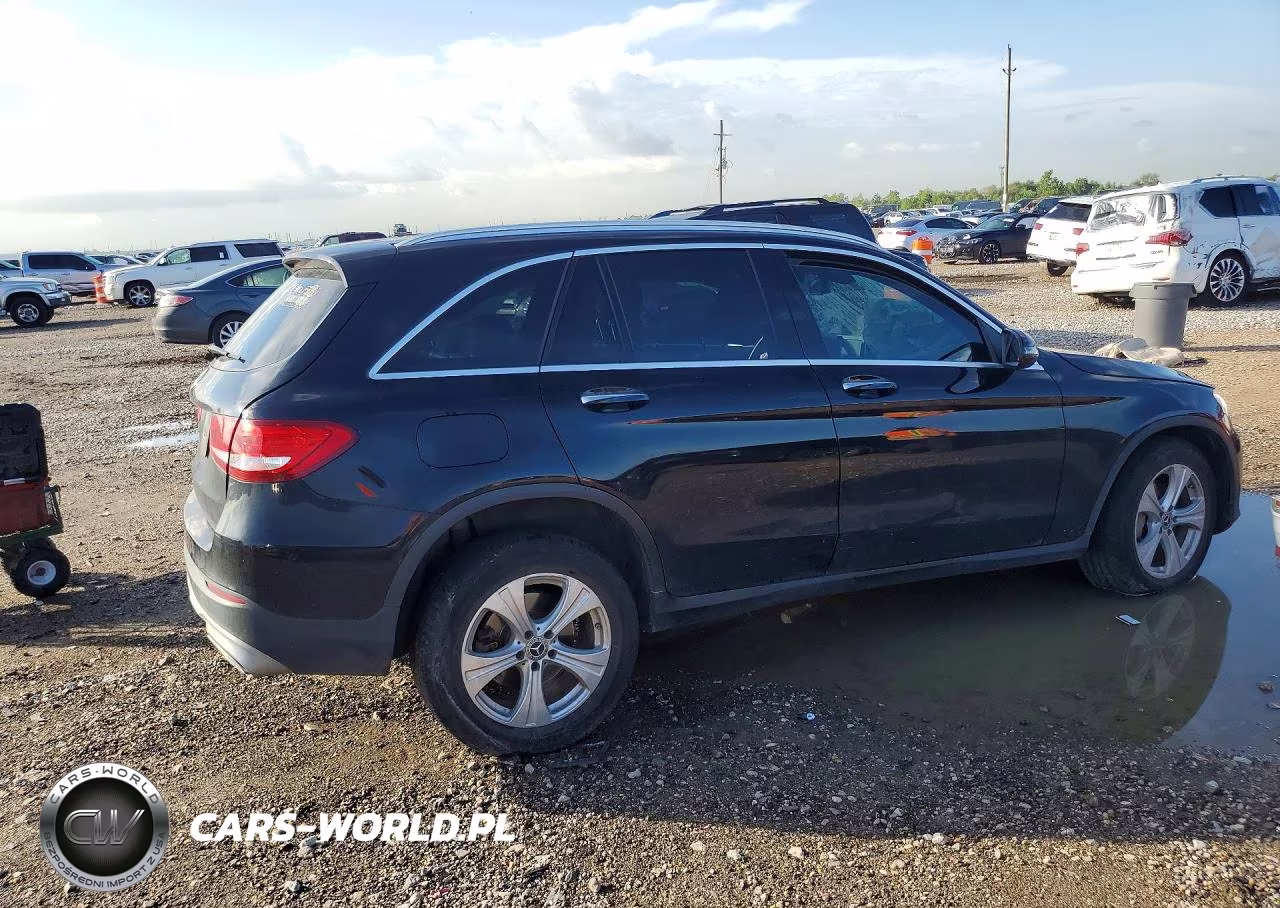 2018 Mercedes-Benz Glc 300 VIN:WDC0G4JB3JV039425 - 3