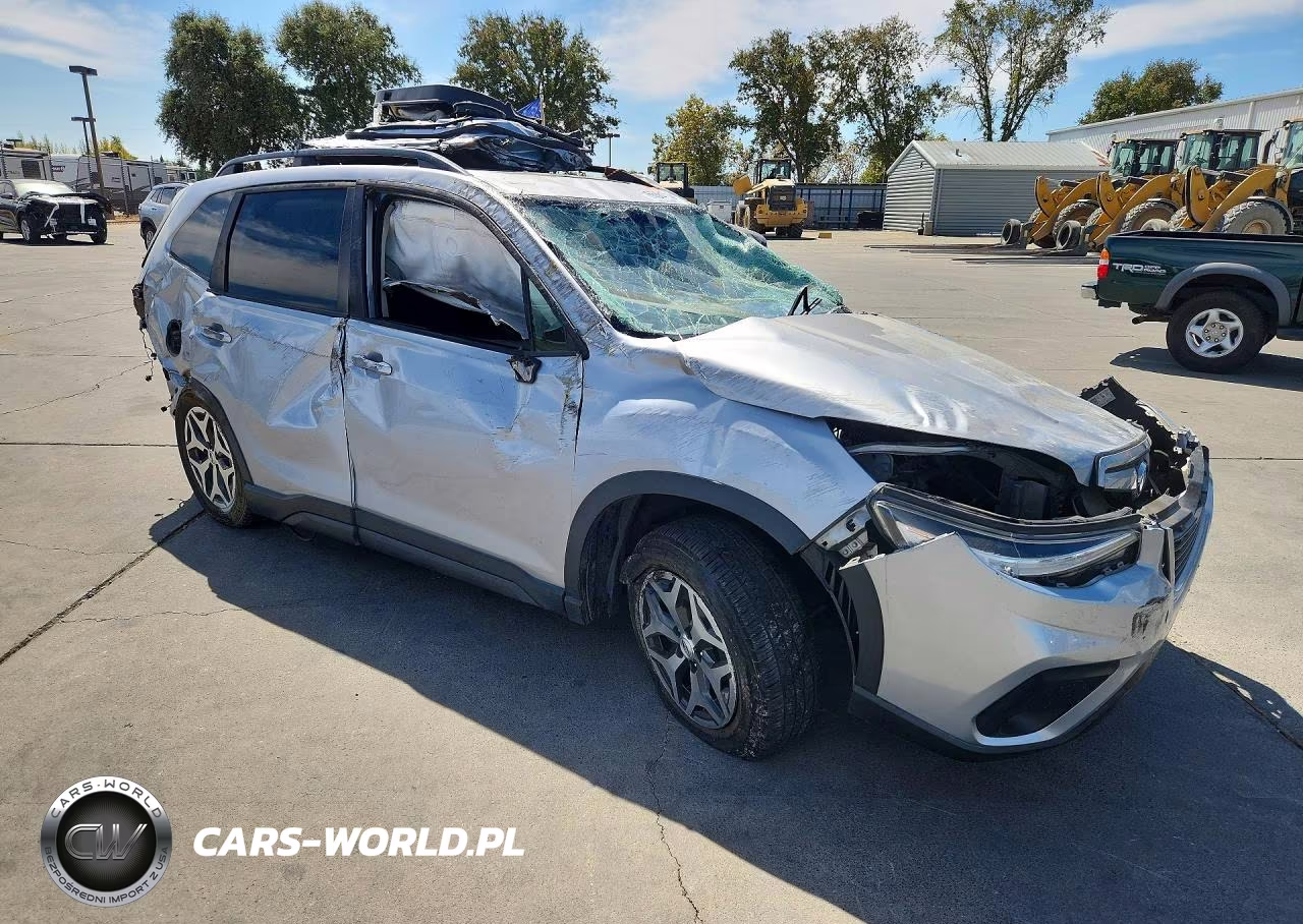 2021 Subaru Forester Premium VIN:JF2SKAJC8MH447489 - 4