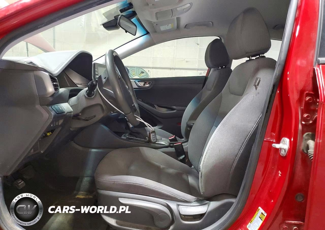 2020 Hyundai Ioniq Blue VIN:KMHC65LC4LU231278 - 7