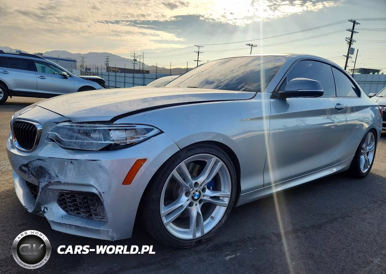 2016 BMW M235I