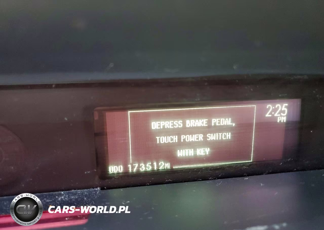 2015 Toyota Prius Three VIN:JTDKN3DU9F0472358 - 9