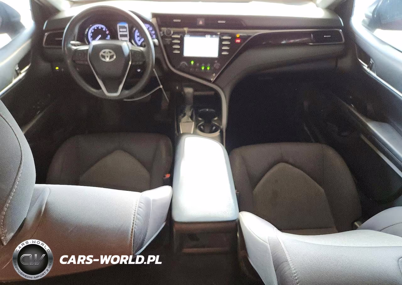2019 Toyota Camry Le VIN:4T1B11HK2KU785145 - 8