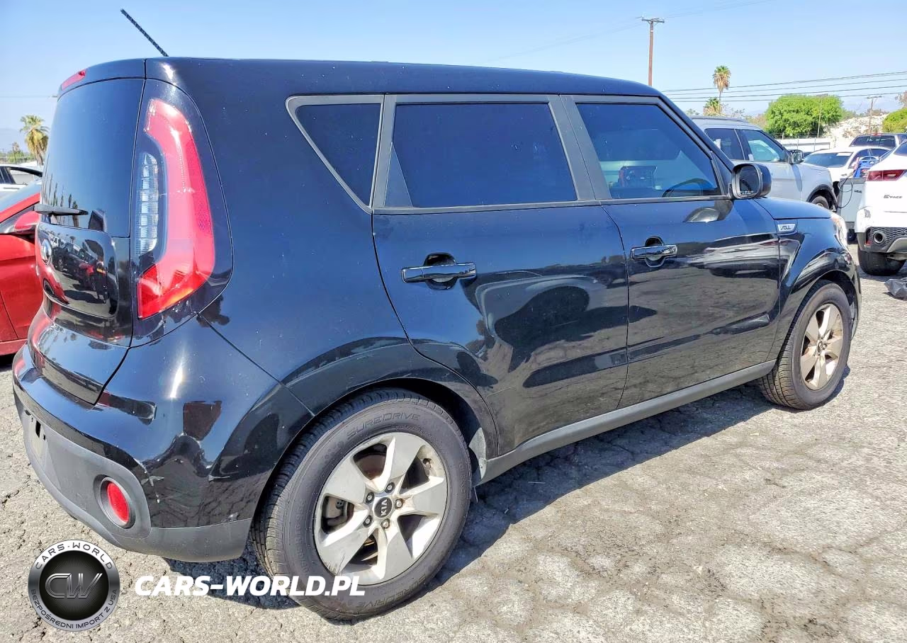 2017 Kia Soul Base VIN:KNDJN2A24H7419442 - 3